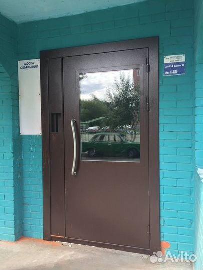 Дверь металлическая (домофонная, тамбурная и др.)