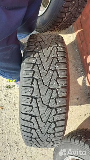 A tech schneider Pirelli