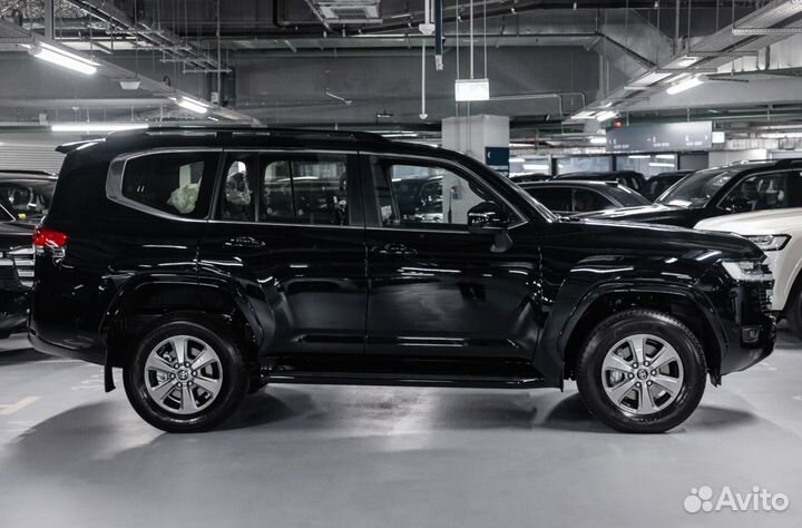 Toyota Land Cruiser 3.5 AT, 2023, 1 км