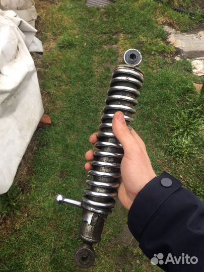 Прдам амортизатор на мотоцикл