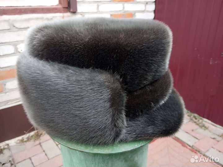 Продается шапка, размер 56-58