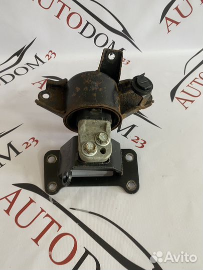 Kia cerato 2 подушка МКПП