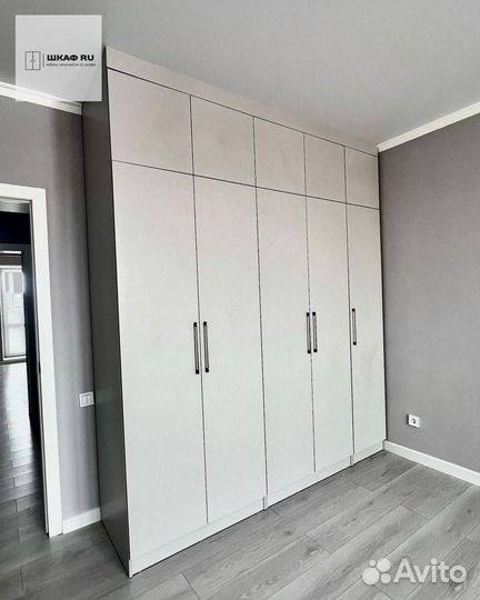 Шкаф стильный