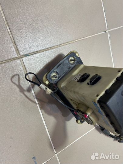 Селектор АКПП Peugeot 607