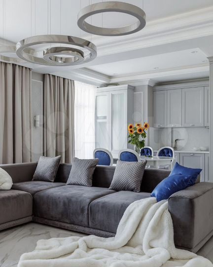 2-к. квартира, 80 м², 10/12 эт.