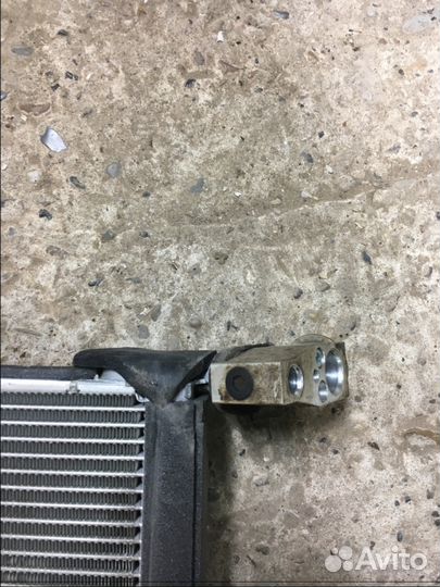 Радиатор кондиционера в печку Toyota Corolla 150