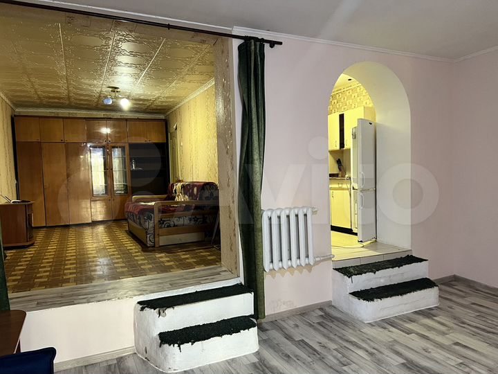 2-к. квартира, 54 м², 1/5 эт.