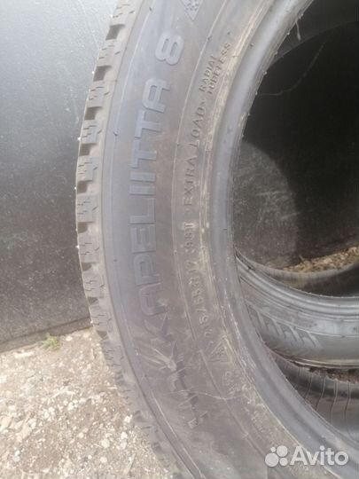 Nokian Tyres Hakkapeliitta 8 215/55 R17