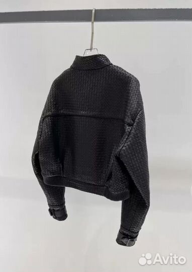 Бомбер bottega veneta