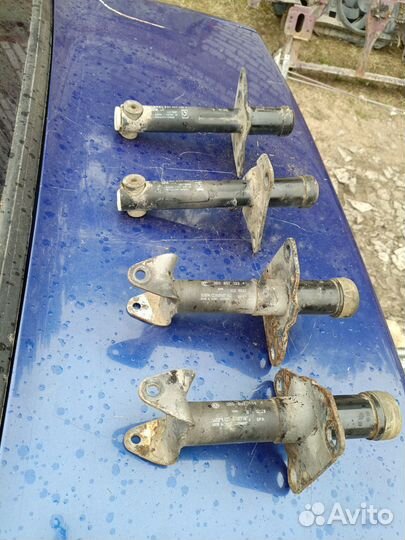 Кронштейны бампера Audi a4 b5 Passat b5