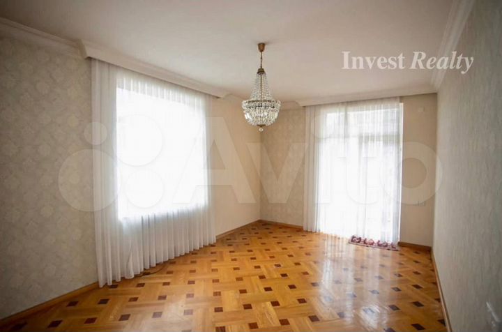 3-к. квартира, 120 м² (Грузия)