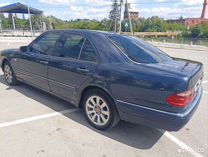 Mercedes-Benz E-класс 2.0 МТ, 1998, 450 000 км