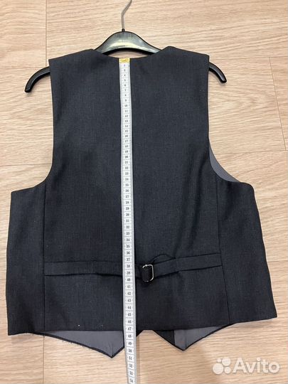 Серый жилет для мальчика размер 146