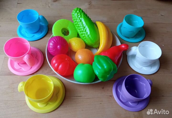 Игрушки для игры в магазин, посуда, овощи фрукты