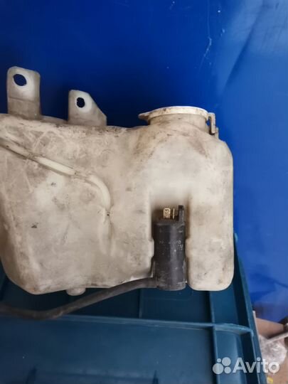 Бачек омывателя