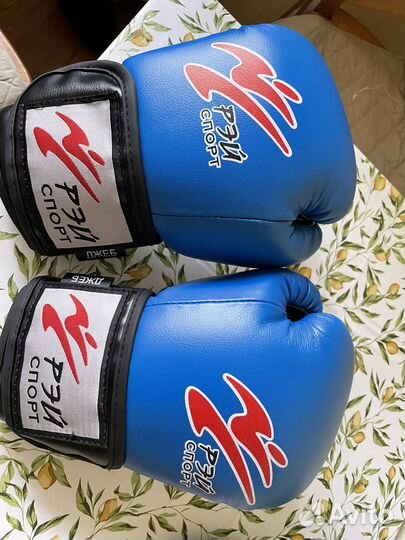 Детские боксерские перчатки 8oz