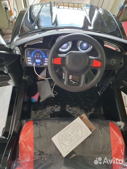 Детский электромобиль audi