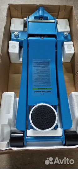 Домкрат подкатной низкопрофильный 3т Trommelberg