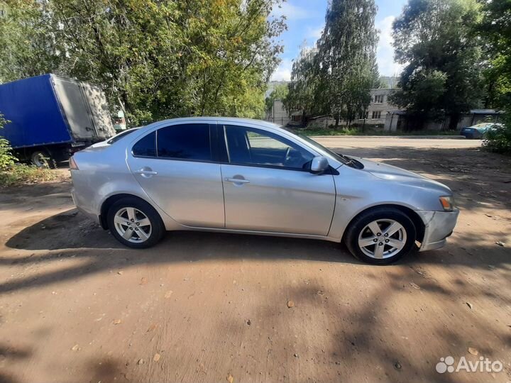 Mitsubishi Lancer 1.6 AT, 2011, 195 000 км