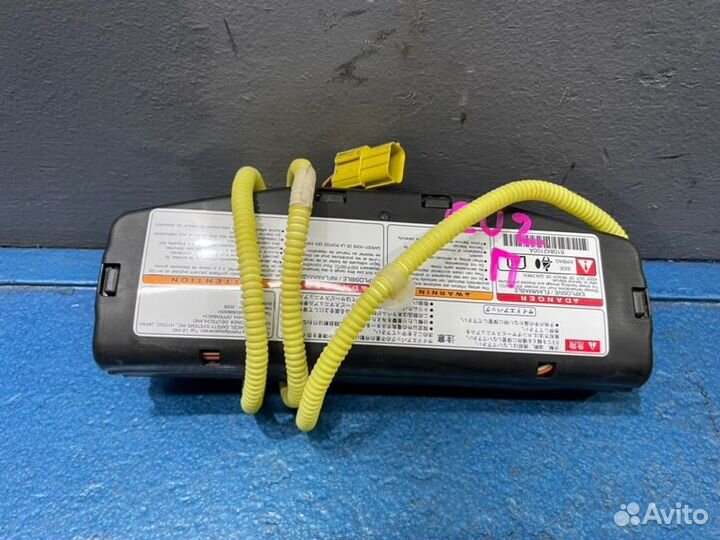 Подушка в сиденье передняя правая Honda Accord 8