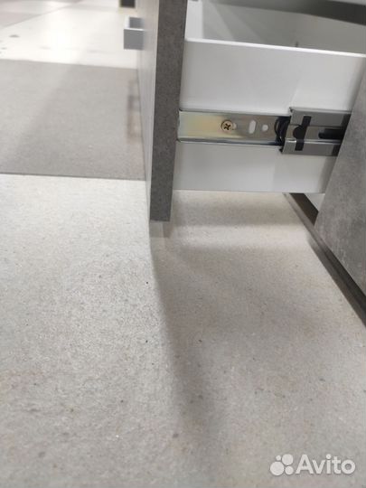 Тумба под телевизор