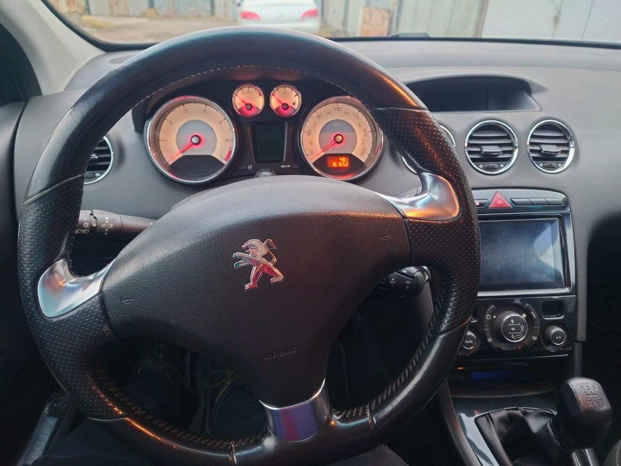 Peugeot 408: фото владельца