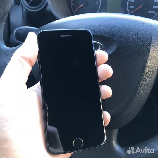 iPhone 7, 32 ГБ