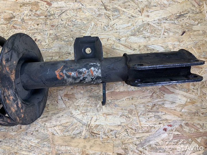 Амортизатор П Пд BMW E53