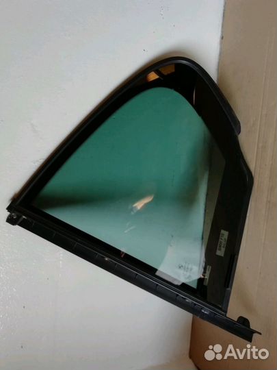 Бмв F10, F30. Форточки задних дверей