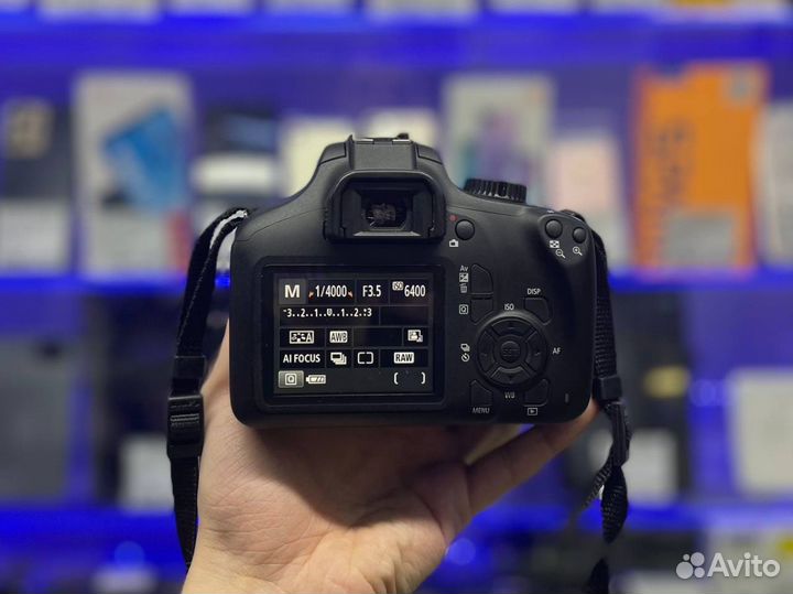 Фотоаппарат Canon EOS 4000D Kit 18-55mm III черный