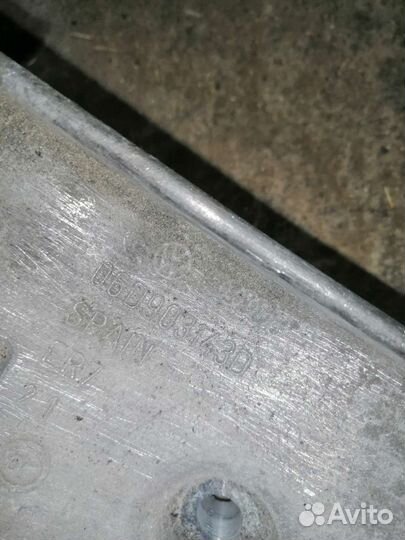 Кронштейн генератора насоса гур Ауди А4 А6