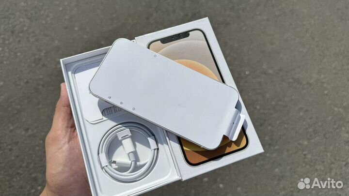 iPhone 12, 128 ГБ