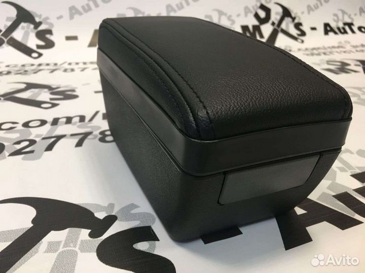 Подлокотник priora в коже