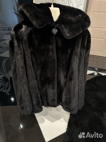 Шуба норковая с капюшоном новая