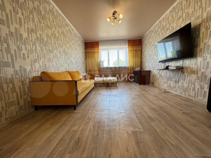 3-к. квартира, 83,8 м², 2/6 эт.