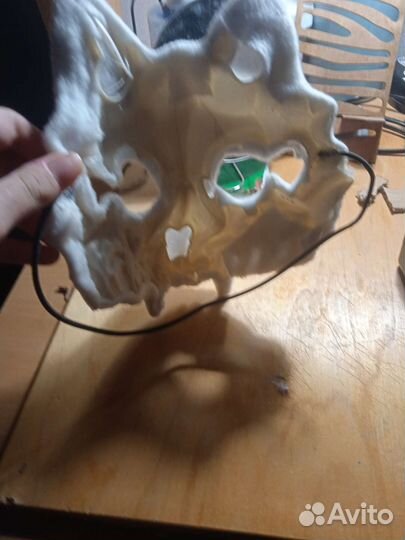 Маска череп волка