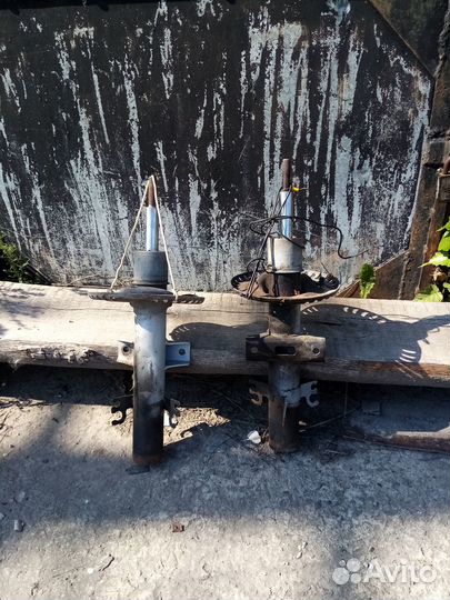 Запчасти на volkswagen t4