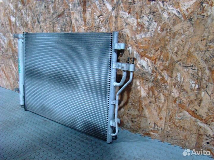 KIA Sportage 3 Радиатор кондиционера дизель