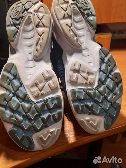 Кроссовки 36 р