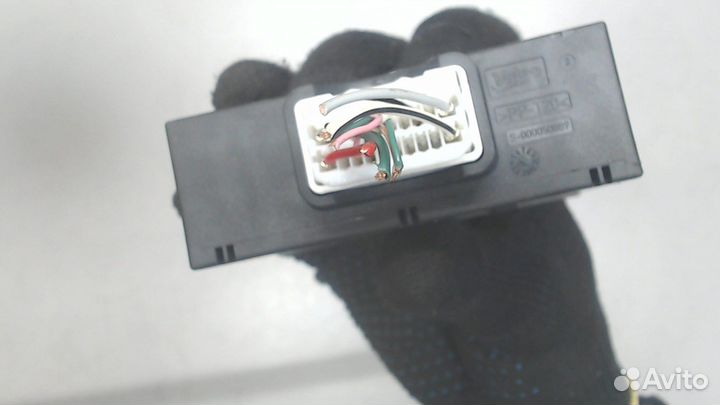 Блок управления центральным замком Peugeot 108, 20