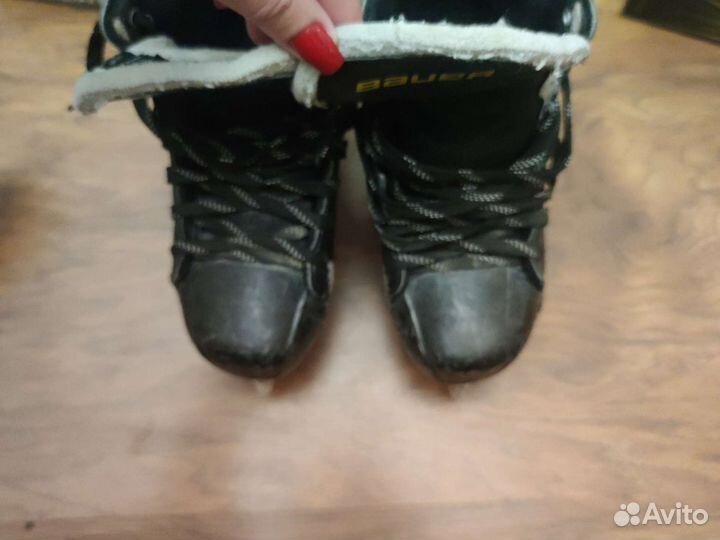 Хоккейные коньки bauer 37.5 размер