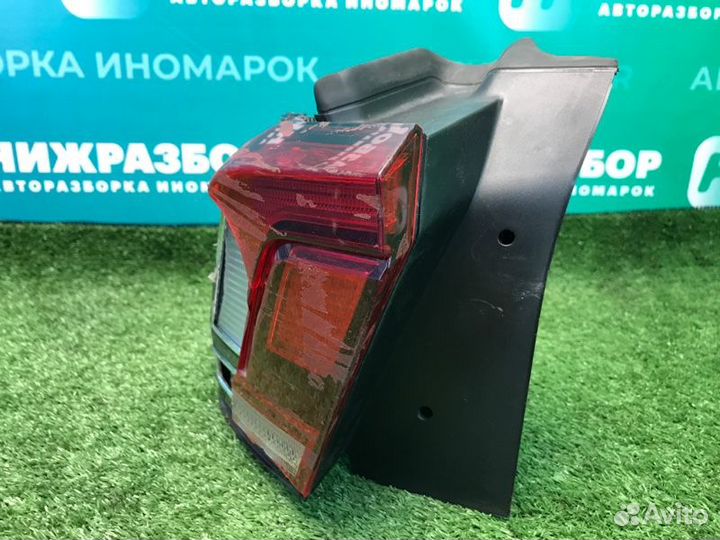 Фонарь наружный задний левый Volkswagen Tiguan 2