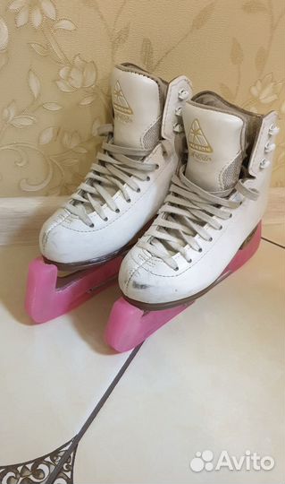 Фигурные коньки jackson artiste