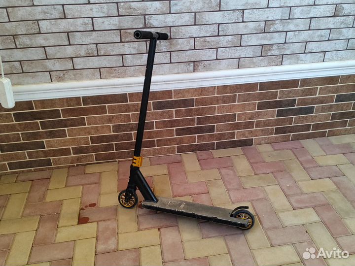Трюковой самокат KMS fenix
