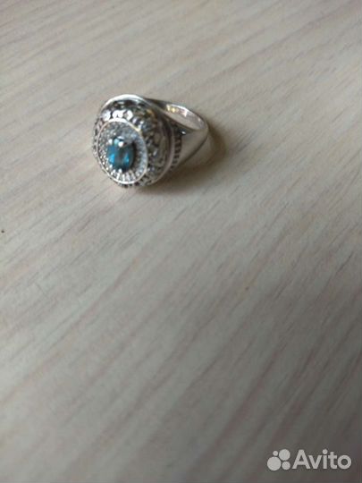 Серебряное кольцо