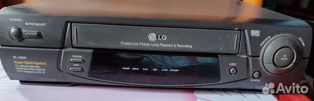 Видеомагнитофон LG