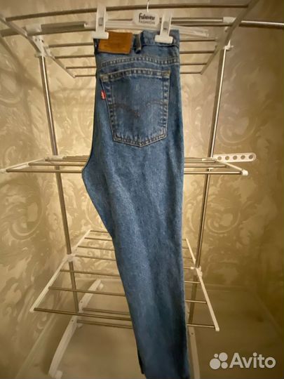 Джинсы Levi's 531