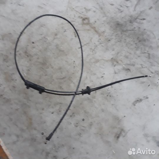 Трос капота Пассат б5