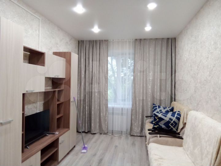 Комната 17 м² в 3-к., 1/2 эт.