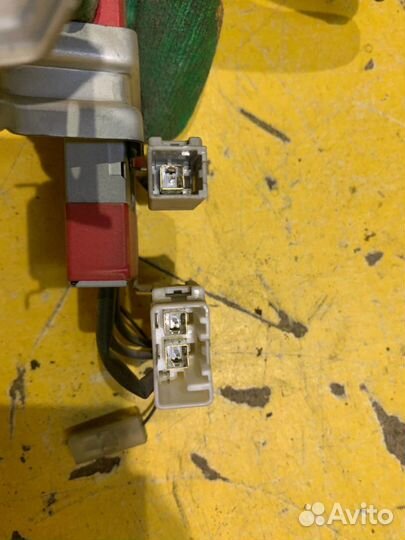 Антенна Toyota Land Cruiser Prado 150 2009-2013